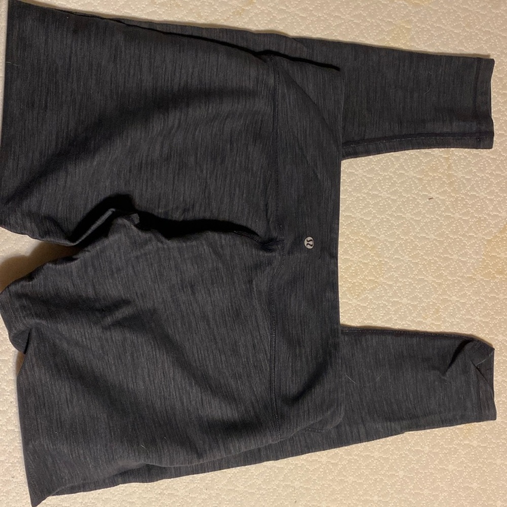 Lululemon ankle length tights